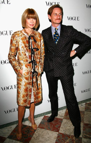 Illustration for article titled The Fashion At The Vogue Party In Paris: Meh